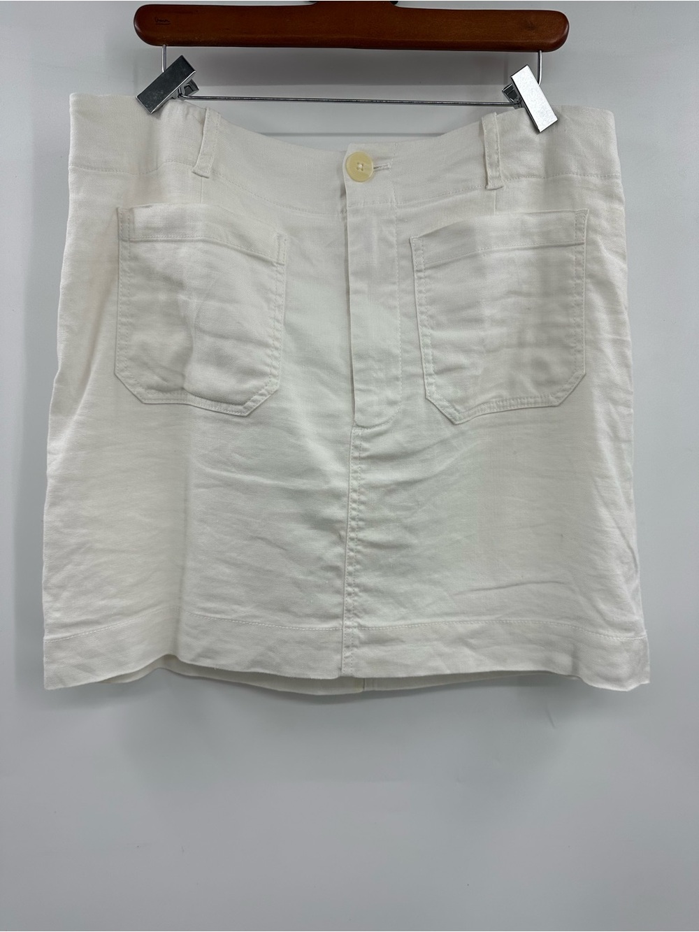 Anthro Maeve White Mini Skirt with Front Patch Pockets